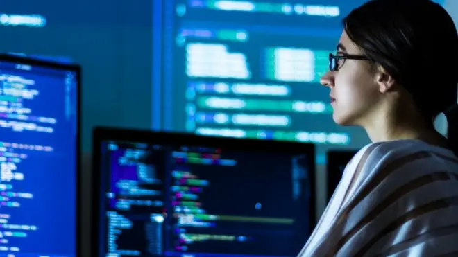 Analista de datos es uno de los empleos más solicitados por las empresas en los últimos años.