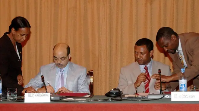 ቀዳማይ ሚኒስትር ነበር ኣቶ መለስ ዜናዊ [ጸጋም] ከምኡ'ውን ኣቶ ልደቱ ኣያሌው