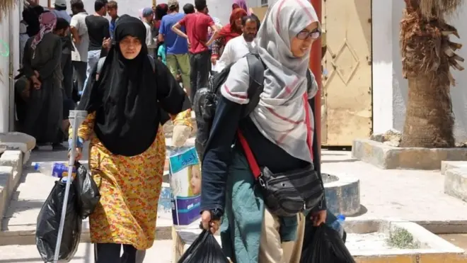 Dua dari 17 warga negara Indonesia yang berada di kamp pengungsi Ain Issa.