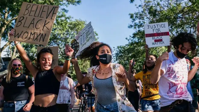 الضحايا غير المعروفين لـ "التلاعب بالعقول"