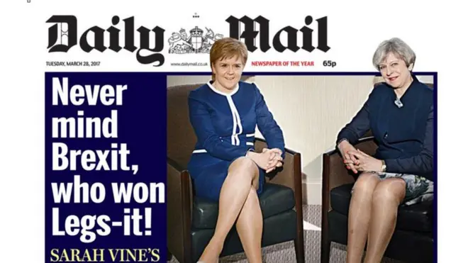 В очерпеднром номере Daily Mail содержится "шуточная" статья Сары Вайн о конечностях двух важнейших женщин-политиков Британии