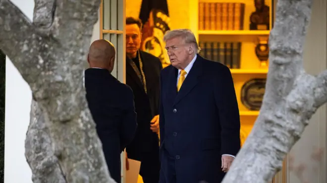 ترامپ و ماسک روز جمعه بعد از ترک کاخ سفید به فلوریدا رفتند