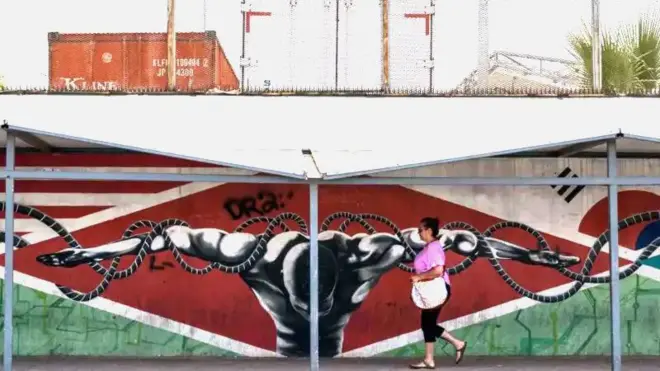 Cruce fronterizo de Otay entre Estados Unidos y México, en Tijuana.