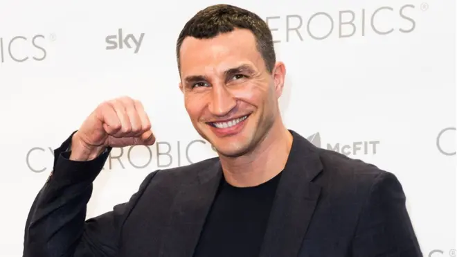 Чи піде Кличко-молодший по шляху старшого брата - таке питання цікавить соцмережі