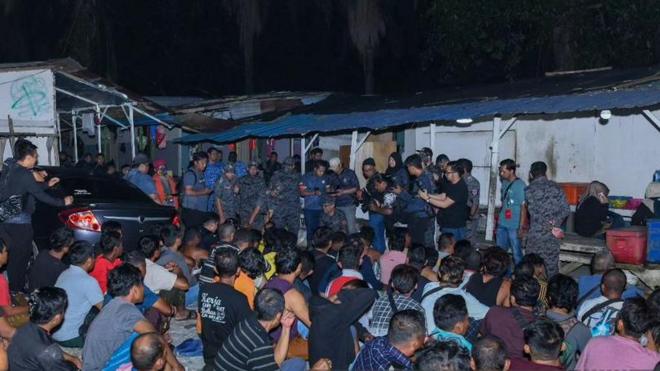 Otoritas Malaysia menemukan perkampungan ilegal yang hampir semua penghuninya adalah warga negara Indonesia (WNI) di Shah Alam, Selangor. Dalam penggerebekan yang dilakukan pada Minggu (18/2).