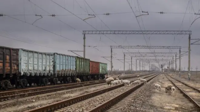 Железная дорога в Крым в Херсонской области в январе 2022 года
