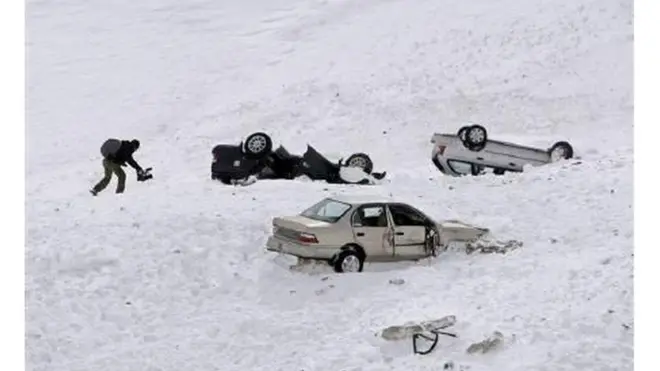 Barafka ayaa khalkhal galiyey isu socodka