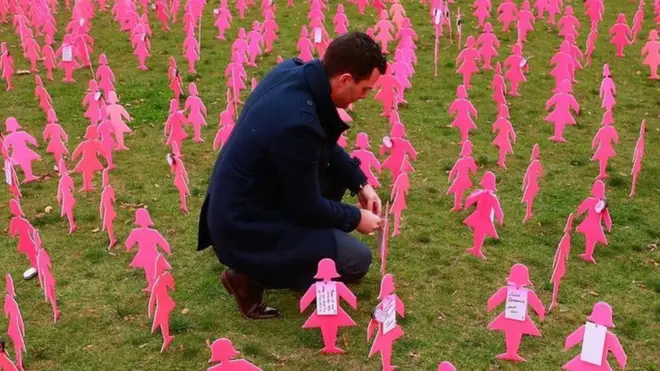 لغز إصابة بعض الرجال بسرطان الثدي