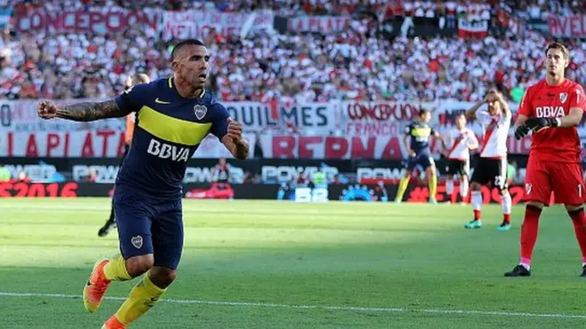 L'attaquant argentin de 33 ans était revenu dans son club de cœur après son périple européen qui l'a vu évoluer à West Ham, Manchester United et City et la Juventus de Turin.