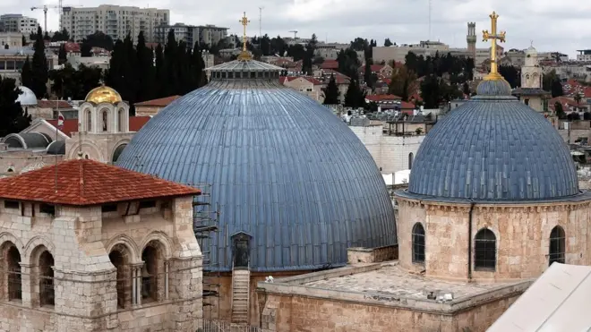 kaniisadda Holy Sepulchre