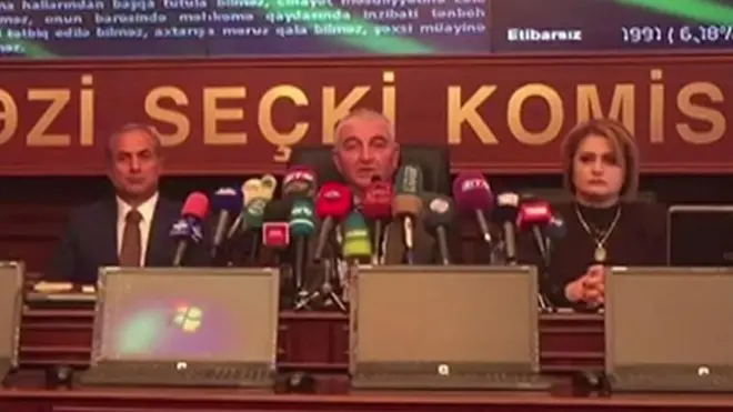 MSK sədri Məzahir Pənahov referendumun keçirilməsində pozuntuların baş verdiyi barədə iddiaların araşdıralacağını deyib.