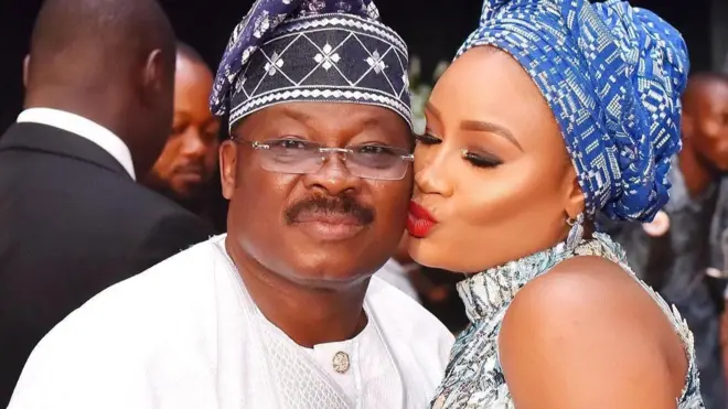 Aworan oloogbe Abiola ati Abisola Ajimobi
