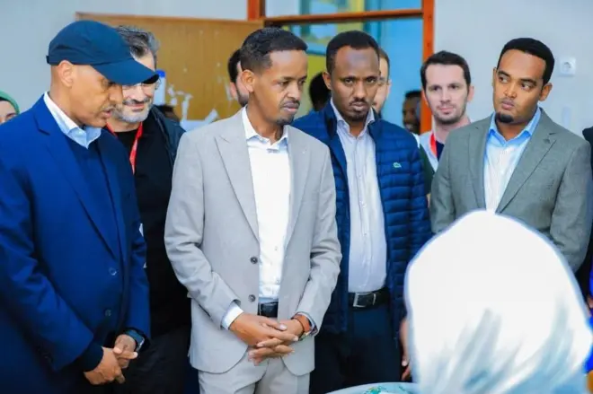 Madaxweyaha dowlad deegaanka Soomaalida ayaa goobjoog ka ahaa munaasabad lagu qabtay isbitaalka Jigjiga