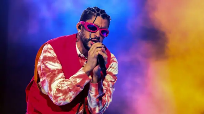 Para el profesor Nathian Rodríguez, analizar la figura de Bad Bunny le permitirá a sus estudiates entender asuntos tan diversos como masculinidad y mercantilización.