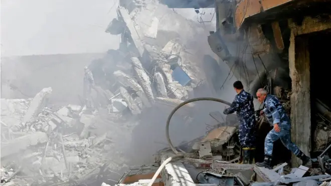 Varias instalaciones militares sirias fueron bombardeadas por los gobiernos de Estados Unidos, Francia y Reino Unido.