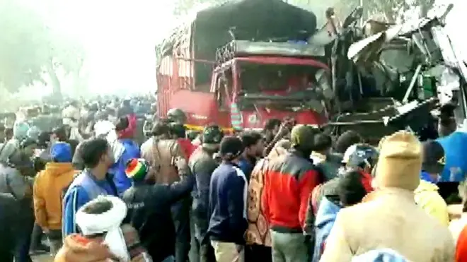 सड़क हादसा