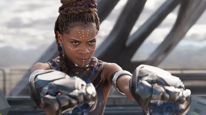 Shuri nke Black Panther bu nnukwu egbe n'aka ya