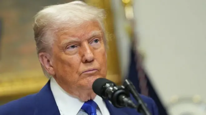 డోనల్డ్ ట్రంప్