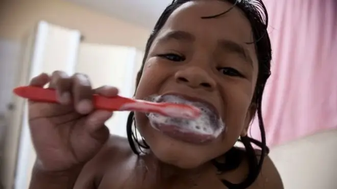 Ijapokuwa sio wengi wanavyojua hili, upigaji mswaki pia una mbinu zake.