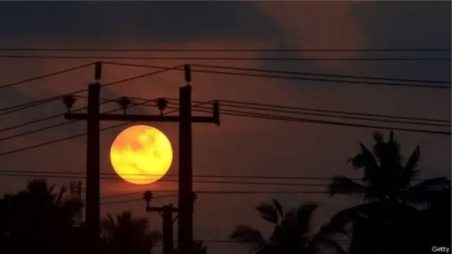 තවදුරටත් විදුලිය සහ ජලය අරපිරිමැස්මෙන්