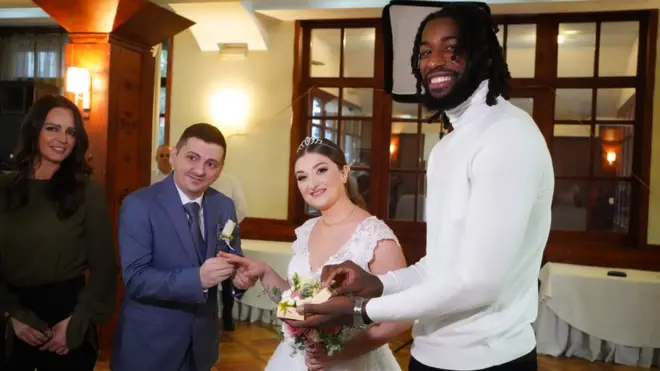 Лесор на венчању