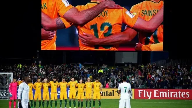 Xulka Sacuudiga ayaan ku biiran kan Australia oo daqiiqad aamusnaan ah u istaagay