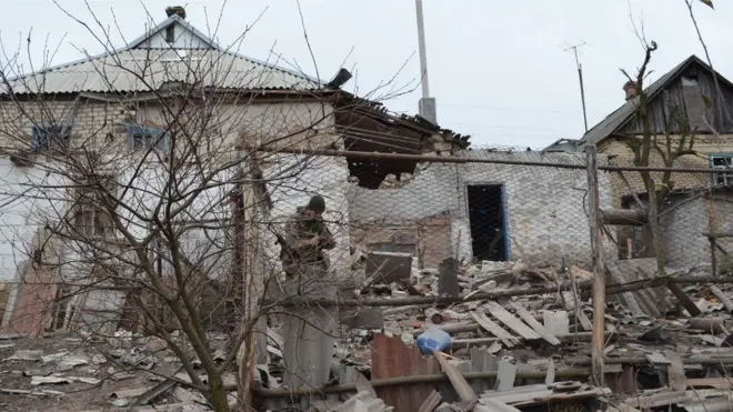 Фото руйнувань на Донбасі після обстрілів, листопад 2017 року