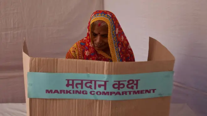 निवडणुकांत बिनविरोध निवडींचा वाढता कल, लोकशाहीच्या दृष्टीनं कितपत योग्य?