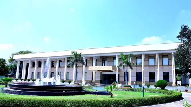 دہلی میں افغانستان سفارتخانے کی عمارت