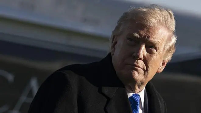 डोनाल्ड ट्रंप