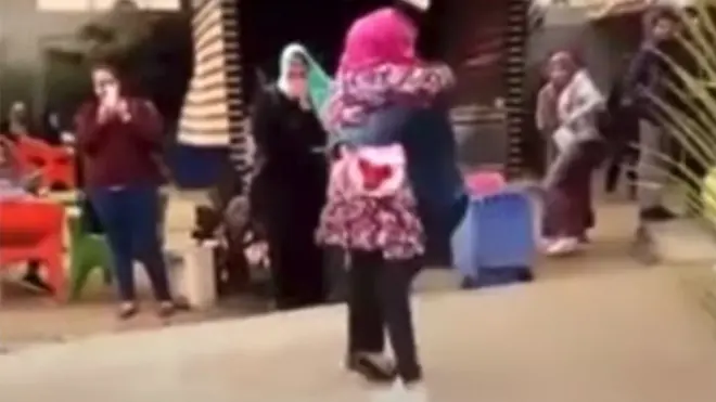 له وېدیو اخیستل شوې صحنه