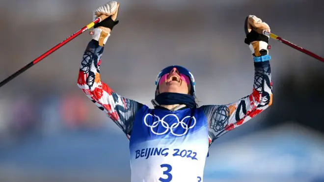 Первое золото Олимпиады завоевала норвежская лыжница Тереза Йохауг