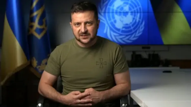 러시아 등 7개국이 반대표를 던졌으나 젤렌스키 대통령은 뉴욕에서 열린 UN 총회에서 화상 연설을 할 수 있었다