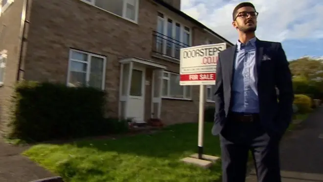 Akshay Ruparelia juggled his exams with selling houses.