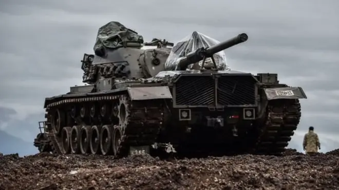 تحاول تركيا طرد قوات الحزب الديمقراطي من عفرين لأنها ترى أنهم امتداداً لحزب العمال الكردستاني المحظور لديها