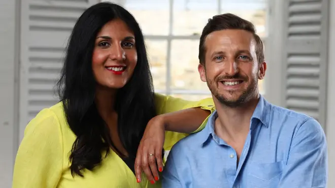 The couple met thanks to a dating website