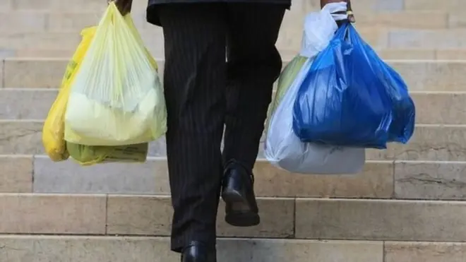 40 دولة تحظر استخدام الأكياس البلاستيكية