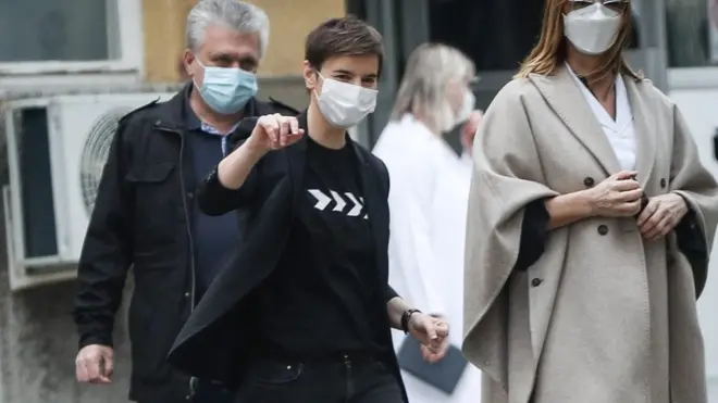 Ana Brnabić prva je dobila vakcinu