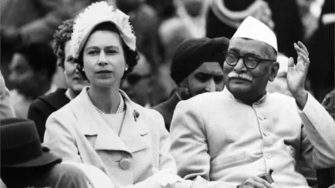Delhi Race Track, Hm The Queen Elisabeth Ii And India President Rajendra Prasad Watching Prince Philip Playing Polo In February 1961. (Photo by Keystone-France/Gamma-Keystone via Getty Images)