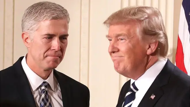 El presidente Trump dijo de Neil Gorsuch que es un jurista "extremadamente inteligente que se atiene a los textos legales."