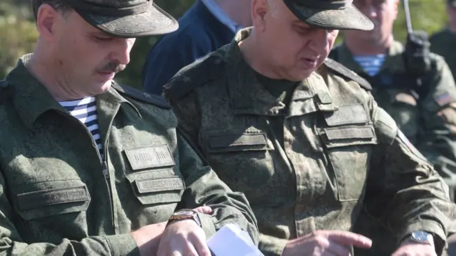 Российские генералы, работавшие в составе СЦКК, следили за соблюдением перемирия на линии соприкосновения в Донбассе