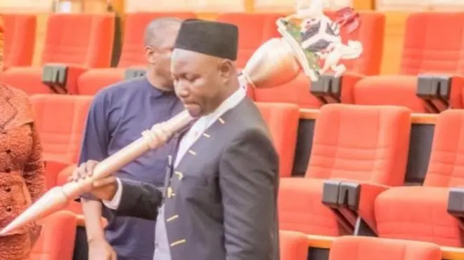 Onye nọ n'isi nzụkọ sinetị taa bụ Ike Ekweremadu