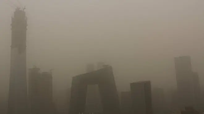 пылевая буря