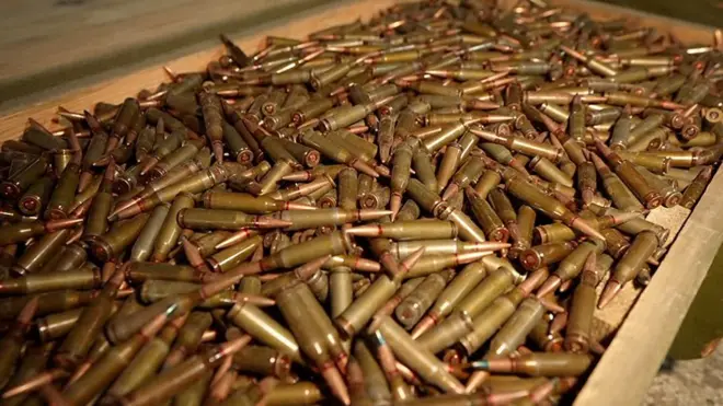 Репортаж из Карабаха: трофейное оружие, беженцы и рассказ жительницы Степанакерта