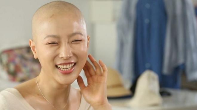 分享患癌经历的韩国美容博主