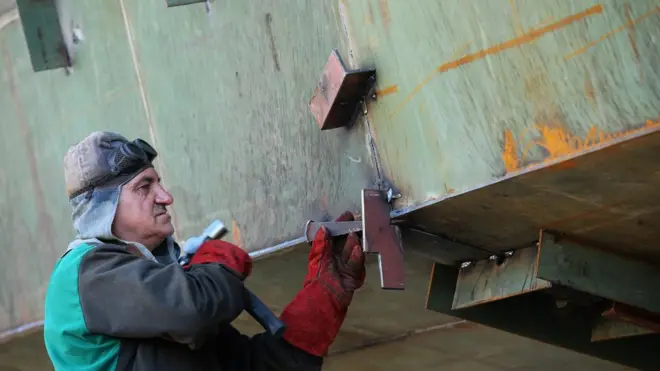 Уровень безработицы опустился ниже 10% впервые с 2011 года