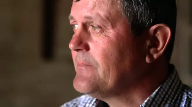 전 세계가 식량위기에 처한 가운데 우크라이나 농부들은 창고에 쌓여 있는 곡물이 썩을까 봐 걱정이다.