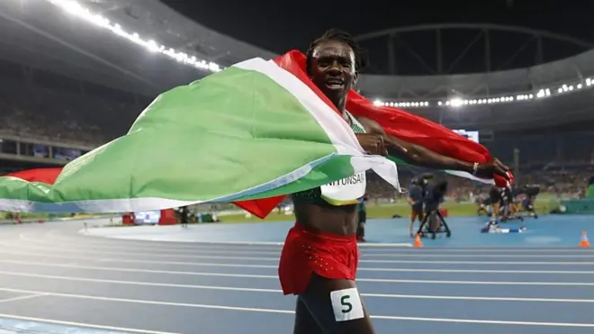 Francine Niyonsaba yavuganye na BBC nyuma gutsindira umudari mu nkino ra Rio