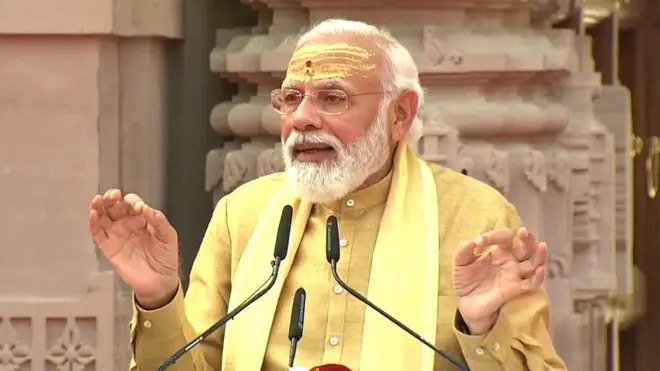 काशी में मोदी