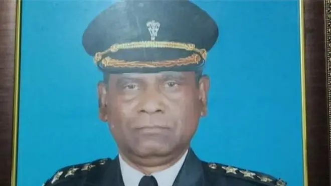 సైనికుడిపై విదేశీ ముద్ర